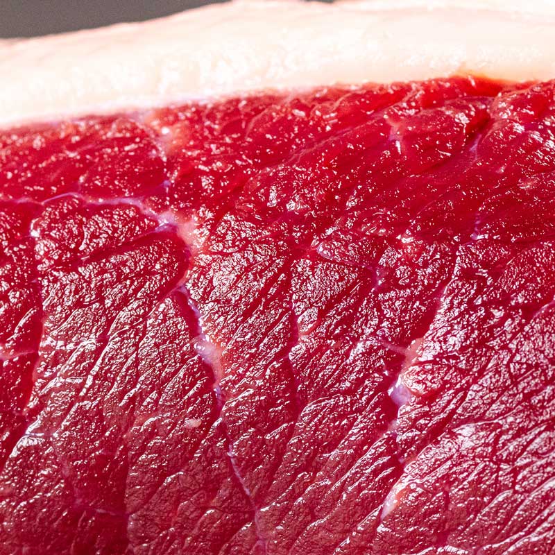 Premium Picanha (Tafelspitz) von TAURBULL Premium Black Angus Rind, roh mit Fettdeckel, ideal für Grill und Ofen.